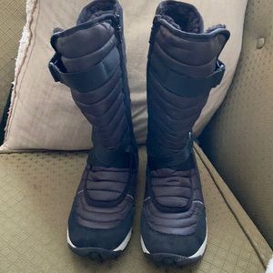 Women’s Merrell Winter Boots